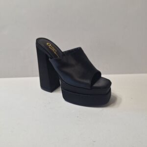 Olivia Black Whimsygoth Witchy Goth Edgy Slip-On Platform Chunky Heels Size 5.5